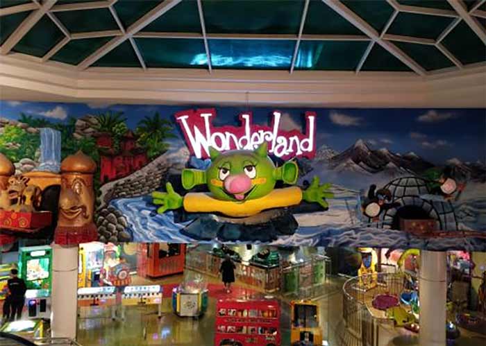 سرزمین عجایب مشهد