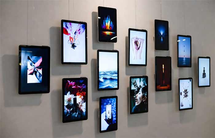 دیوار گالری دیجیتال