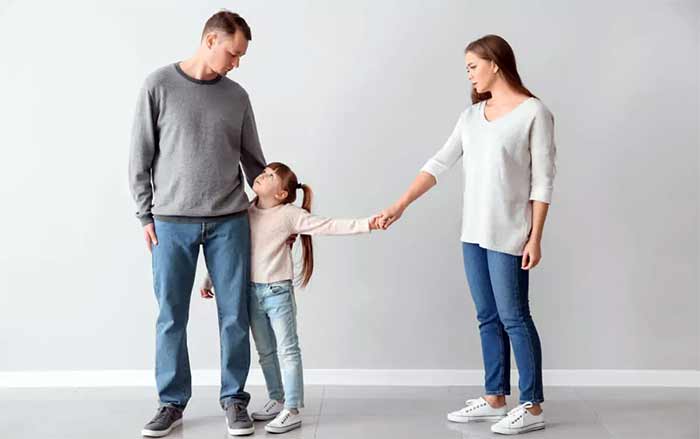 حقوق والدین نسبت به فرزندان