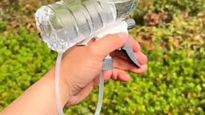 تفنگ آب‌پاش یا موشک با بطری پلاستیکی